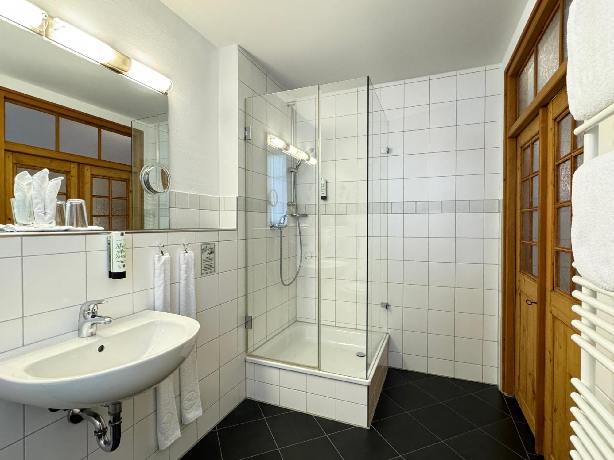 Hotel Haimerlhof Wolnzach Buitenkant foto