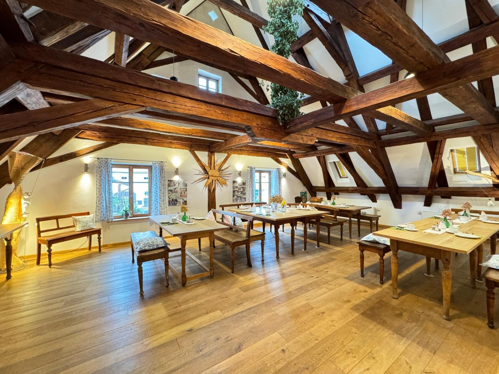 Hotel Haimerlhof Wolnzach Buitenkant foto